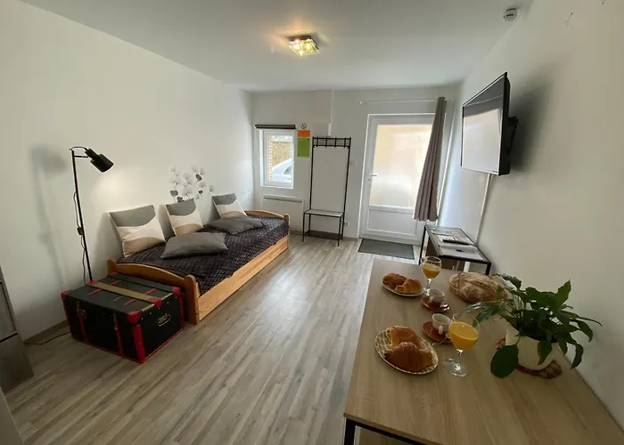 Studio Centre Village Soligny La Trappe Proche Mortagne Au Perche -Sanateflo -